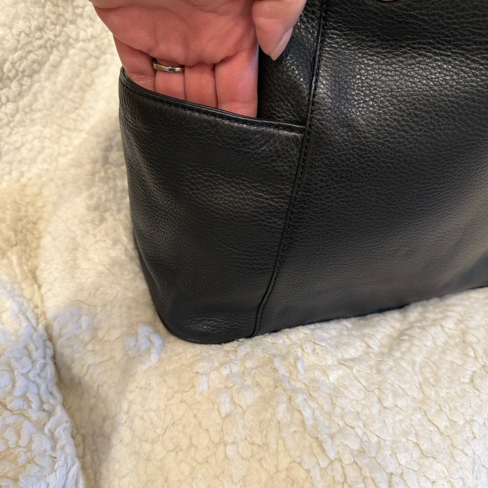 Michael Kors jet set Bedford style tote - Picture 3 of 11